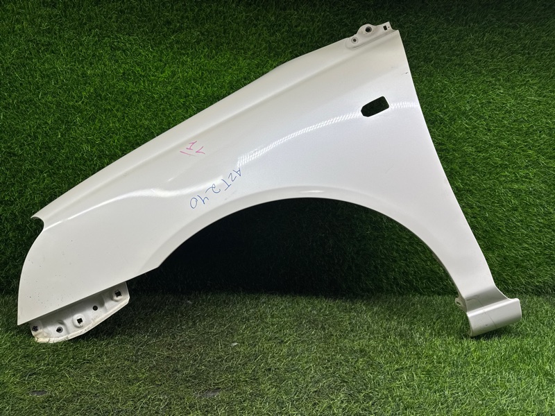 Крыло Toyota Premio AZT240 переднее левое (б/у)