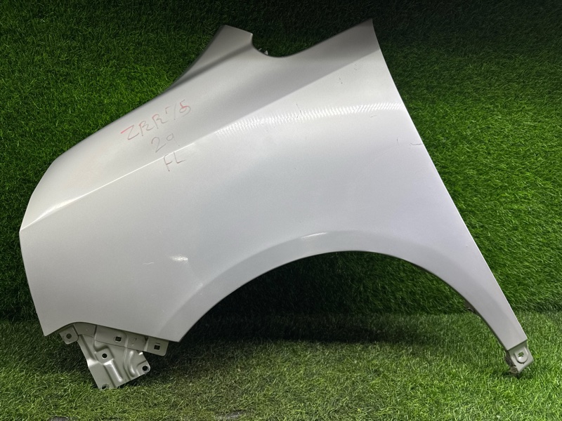 Крыло Toyota Voxy ZRR75 переднее левое (б/у)