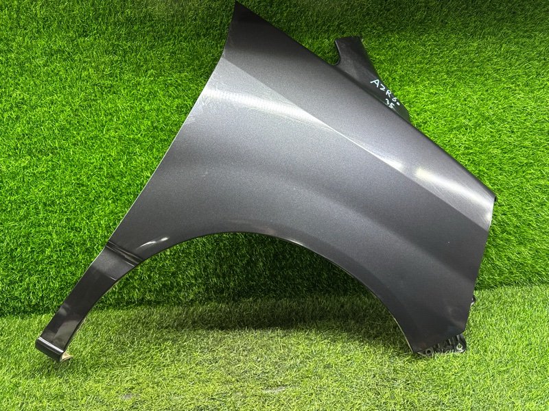 Крыло Toyota Voxy AZR60 1AZ-FSE переднее правое (б/у)