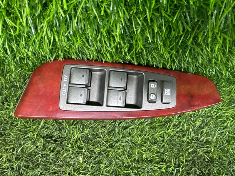 Пианино Lexus LS460 USF40 переднее правое (б/у)