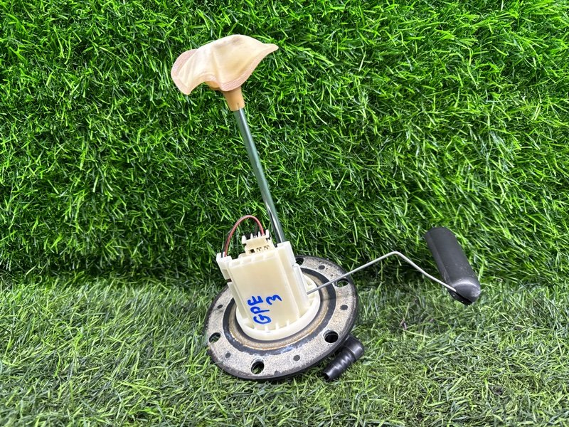 Датчик уровня топлива Subaru XV GPE FB20W 2015 (б/у)