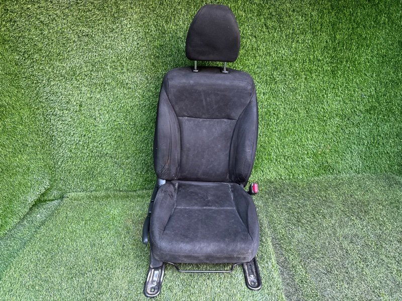 Сидение Honda Shuttle GP7 переднее правое (б/у)