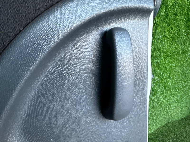 Ручка двери внутренняя SUZUKI SOLIO MA15S задняя левая (б/у)