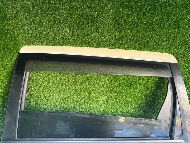 Ветровик TOYOTA ESTIMA ACR50 2AZFE задний левый (б/у)