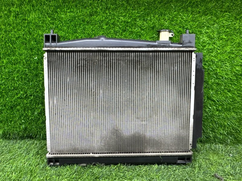 Радиатор Toyota Sienta NCP81 1NZ-FE 2007 (б/у)