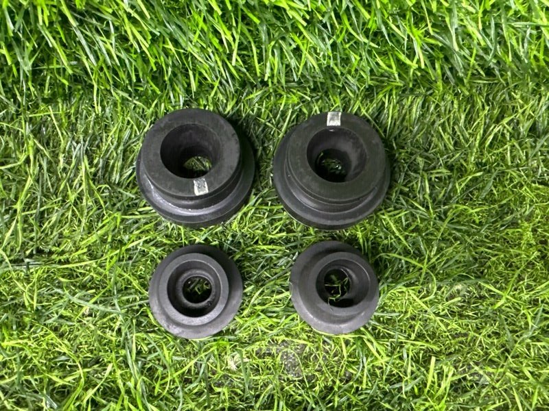 Крепление радиатора Toyota Sienta NCP81 1NZ-FE 2007 (б/у)