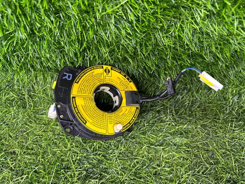 Шлейф-лента Nissan Elgrand ALWE50 VG33E 1998 (б/у)