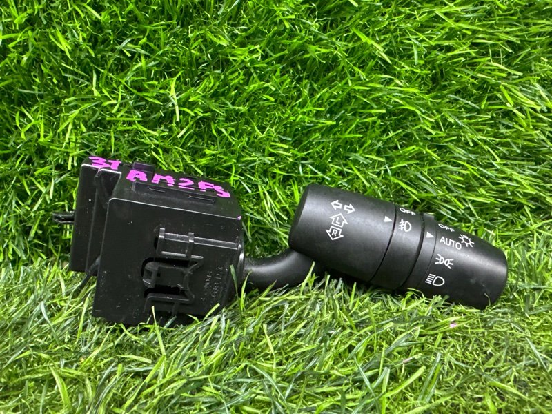 Блок подрулевых переключателей MAZDA AXELA BM2FS правый (б/у)