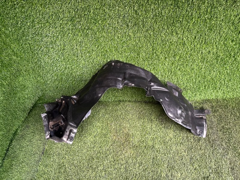 Подкрылок Toyota PROGRES JCG10 1JZFSE 2004 передний правый (б/у)