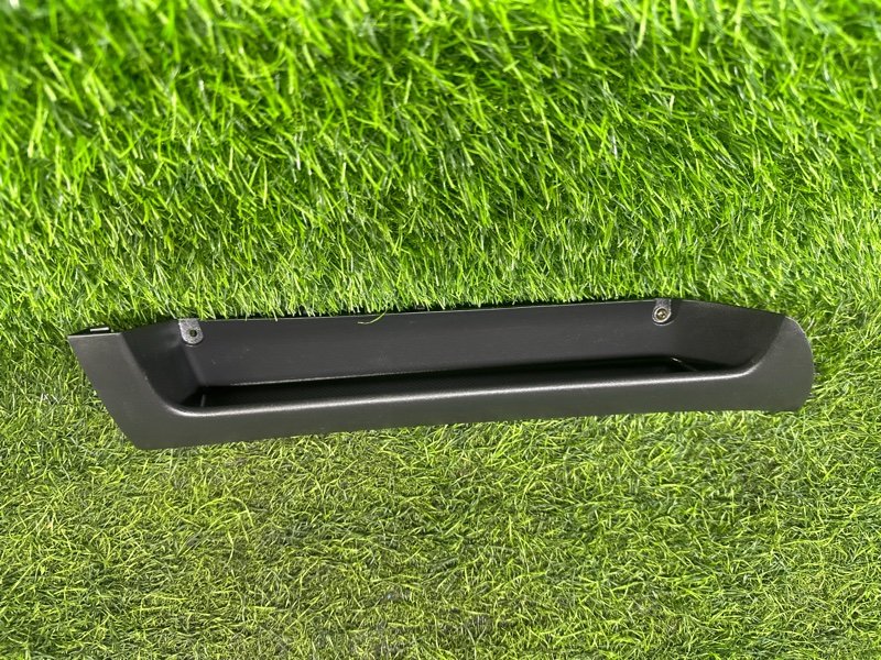 Бардачок в торпеду TOYOTA VOXY AZR60 передний левый (б/у)