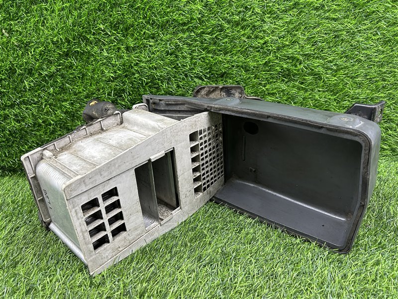 Холодильник Toyota Land Cruiser FZJ80 HDJ81 FJ80 (б/у)