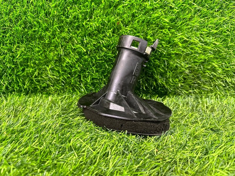 Пыльник рулевой колонки MAZDA AXELA BM2FS (б/у)