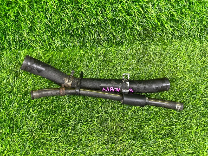 Патрубок горловины бензобака SUZUKI HUSTLER MR31S (б/у)