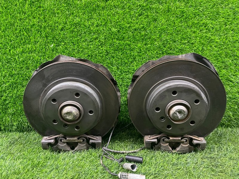 Ступицы ПАРА Лево/Право BMW 3-Series E46 передние (б/у)