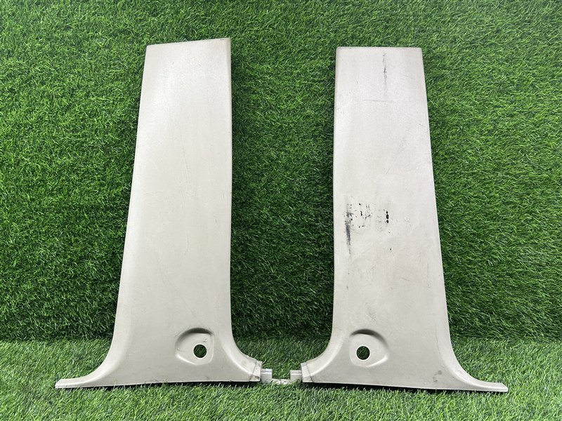 Накладка стойки Mitsubishi Pajero V75W (б/у)