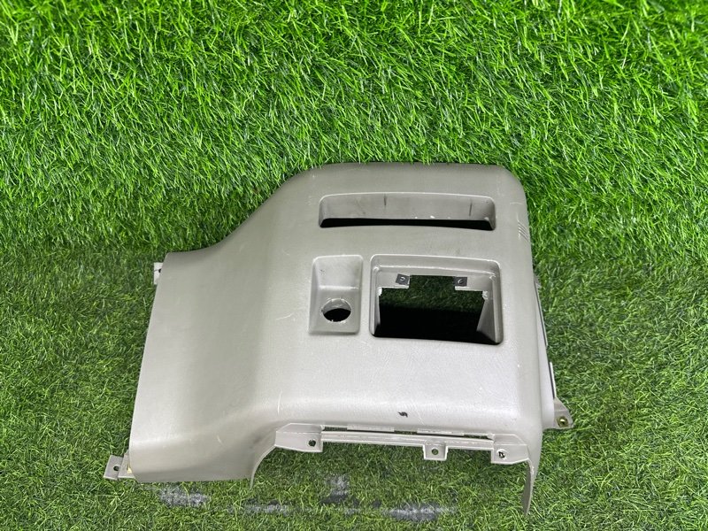 Консоль центральная NISSAN ELGRAND ALWE50 (б/у)