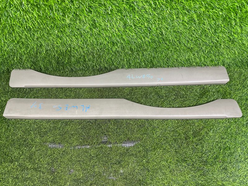 Обшивка салона NISSAN ELGRAND ALWE50 задняя (б/у)