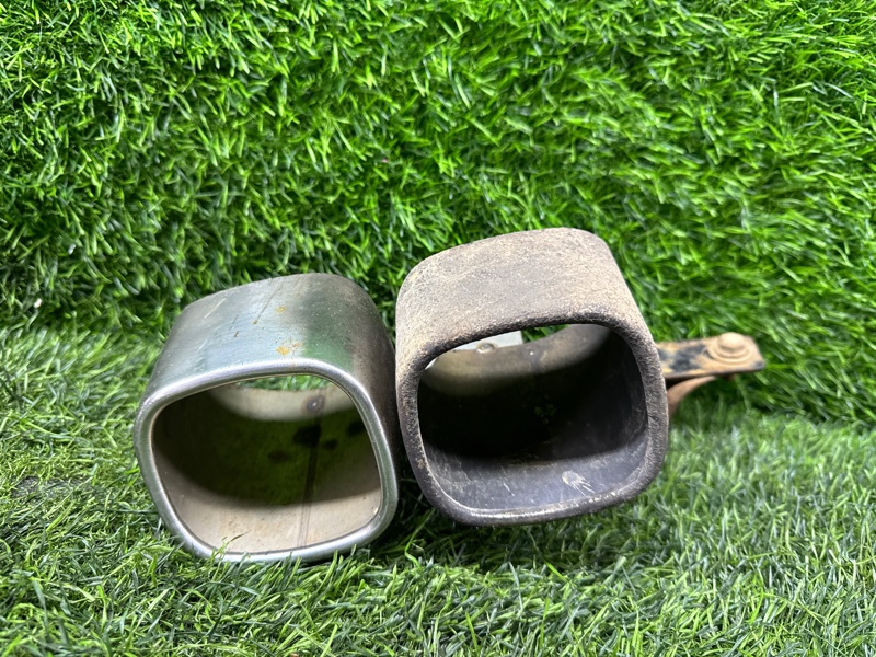 Насадка на глушитель TOYOTA LAND CRUISER UZJ200 (б/у)