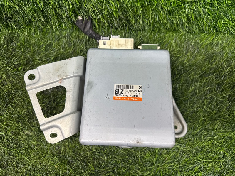 Блок управления рулевой колонкой Toyota Noah ZRR75 (б/у)