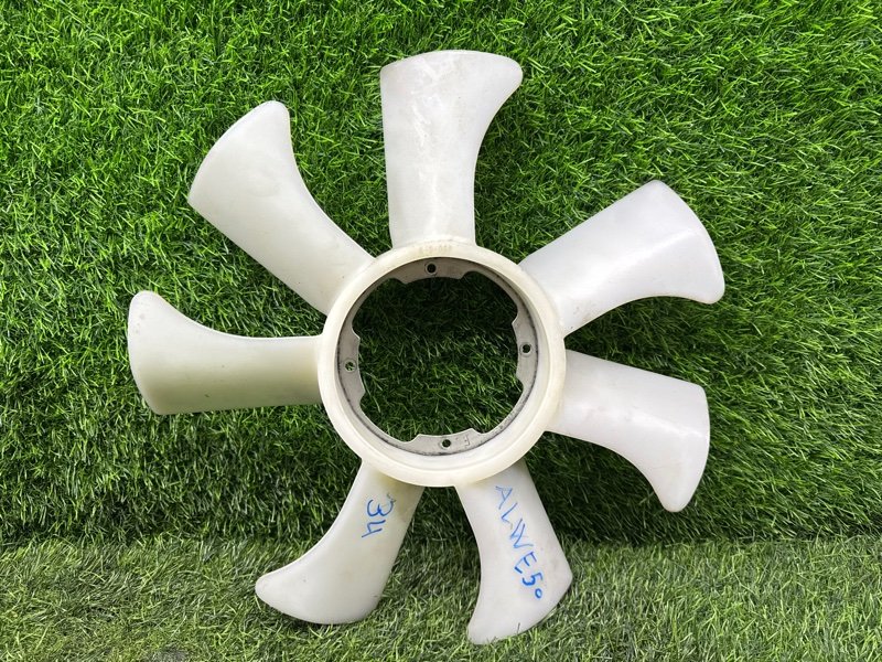 Вентилятор радиатора Nissan Elgrand ALWE50 VG33E 1998 (б/у)