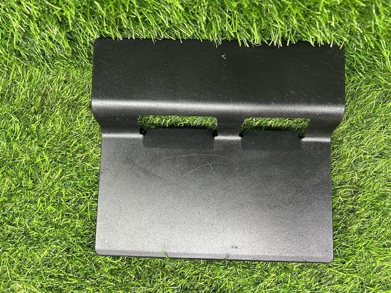 Крышка АКБ Mercedes-Benz GL-Class W164 (б/у)