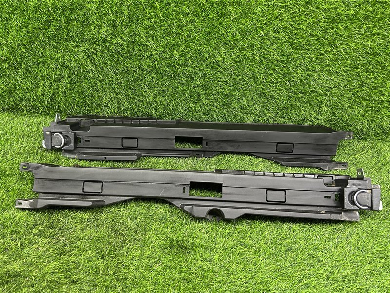 Крепление полки багажника Mercedes-Benz GL-Class W164 заднее (б/у)