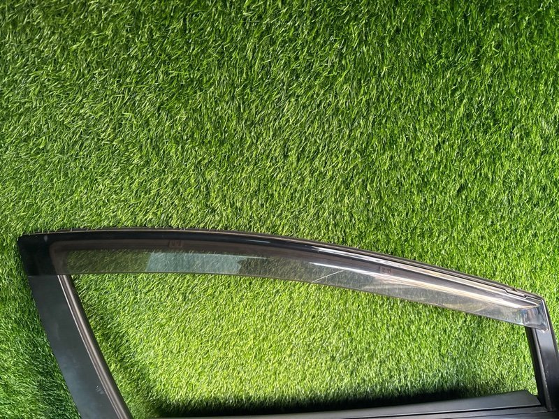 Ветровик Toyota Prius ZVW30 2ZR-FXE 2011 передний правый (б/у)