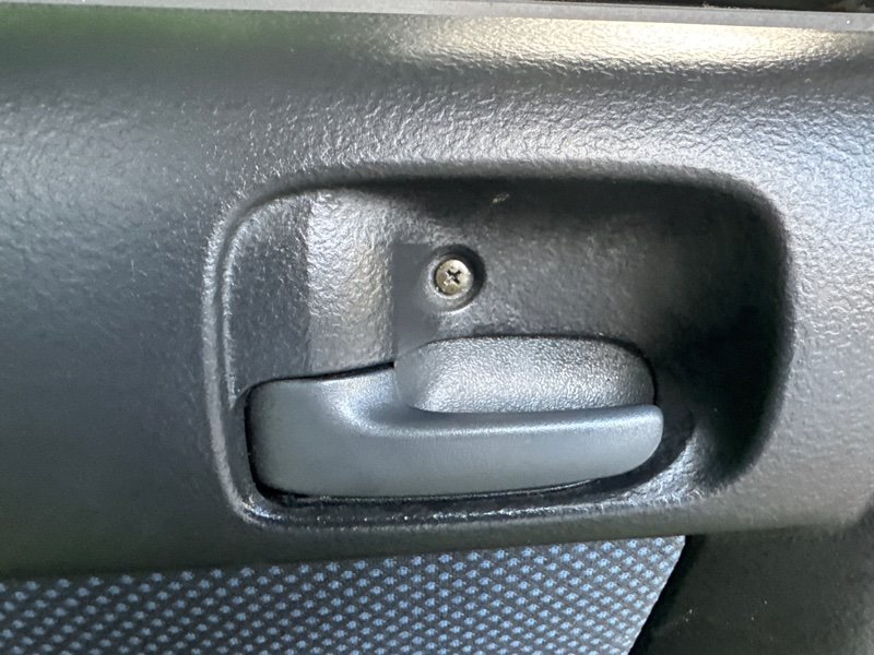 Ручка двери внутренняя TOYOTA BB NCP30 передняя левая (б/у)