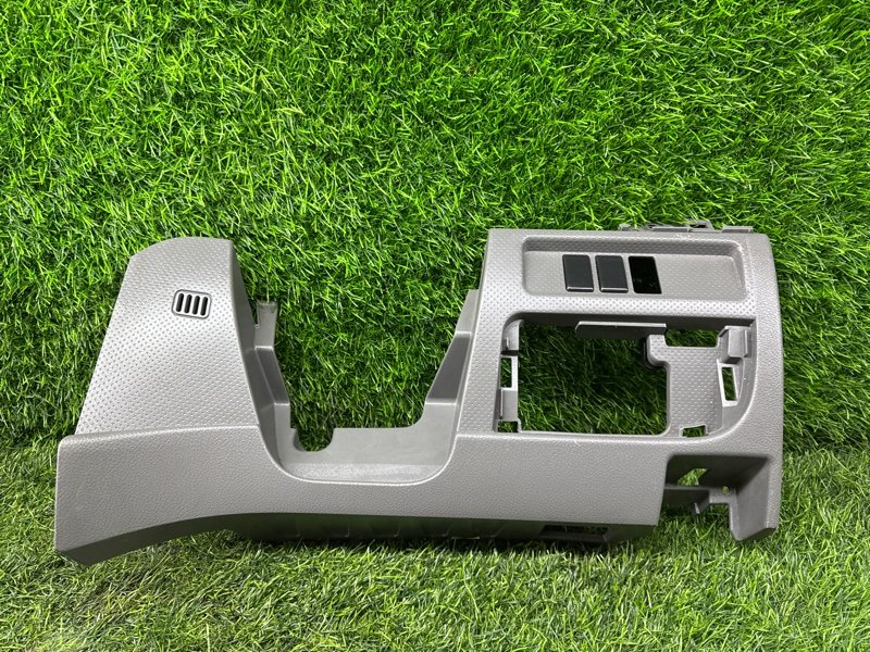 Пластик под руль Nissan AD VAY12 (б/у)