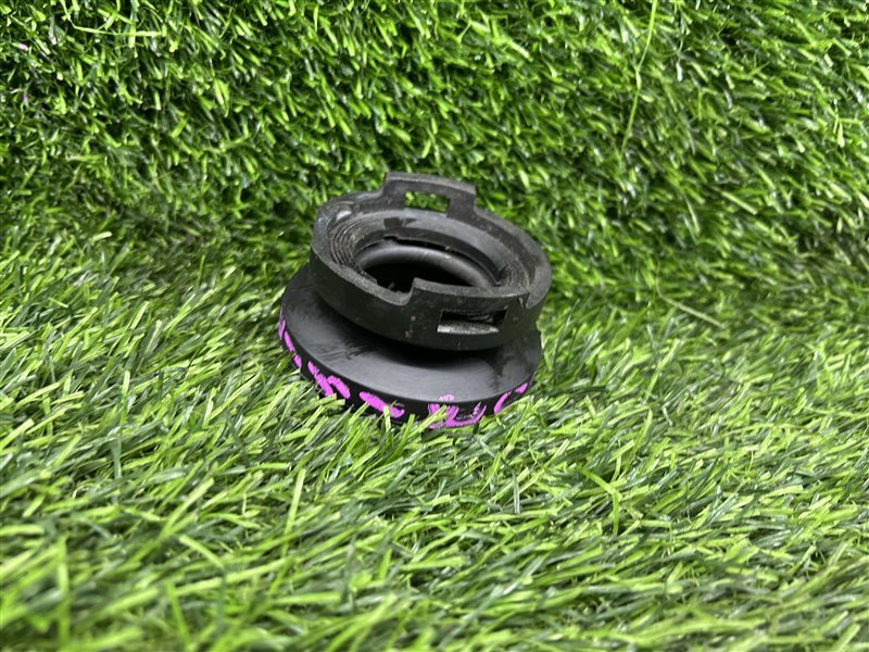 Пыльник рулевой колонки Honda Civic EU2 (б/у)