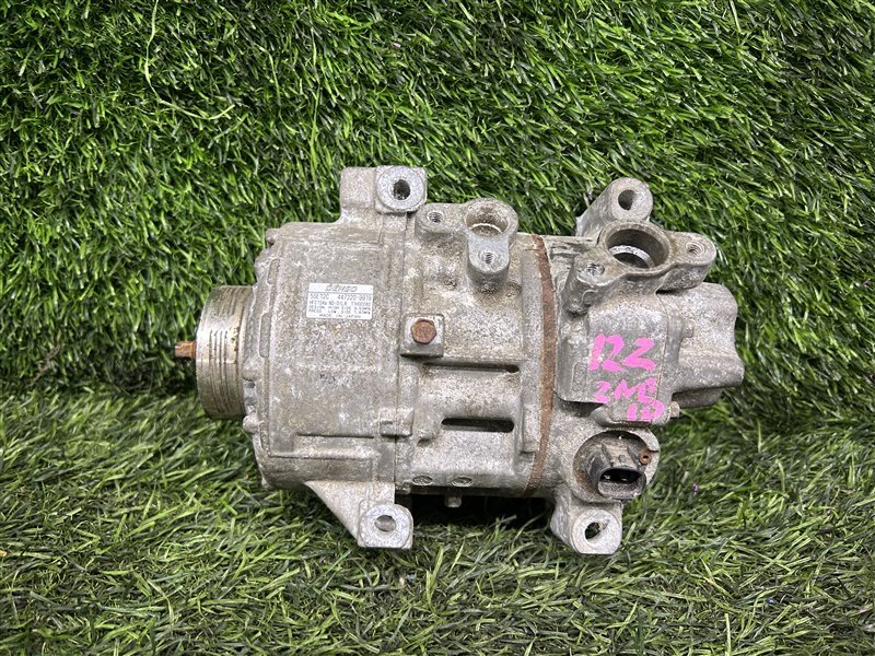 Компрессор кондиционера TOYOTA WISH ZNE10 1ZZFE (б/у)