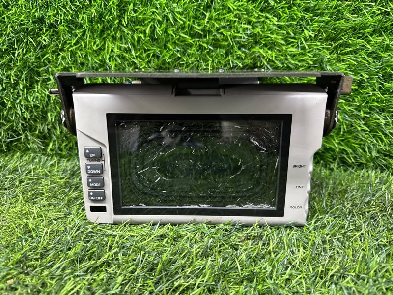 Монитор Nissan Elgrand ALWE50 VG33E 1998 (б/у)