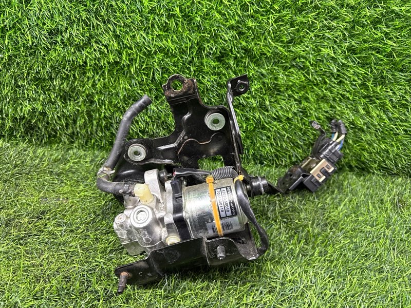 Вакумный усилитель тормозов Lexus LS460 USF40 (б/у)