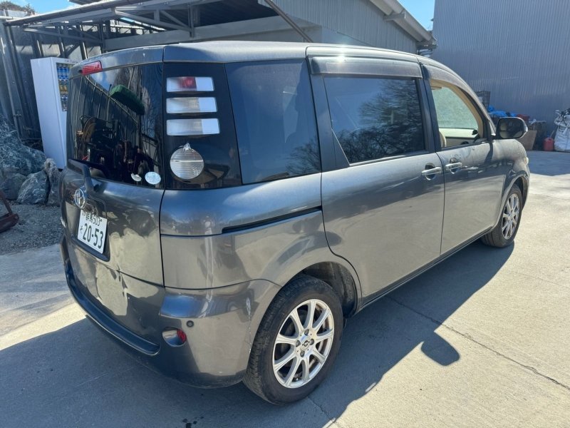 Запасное колесо Toyota Sienta NCP81 1NZ-FE 2010 (б/у)