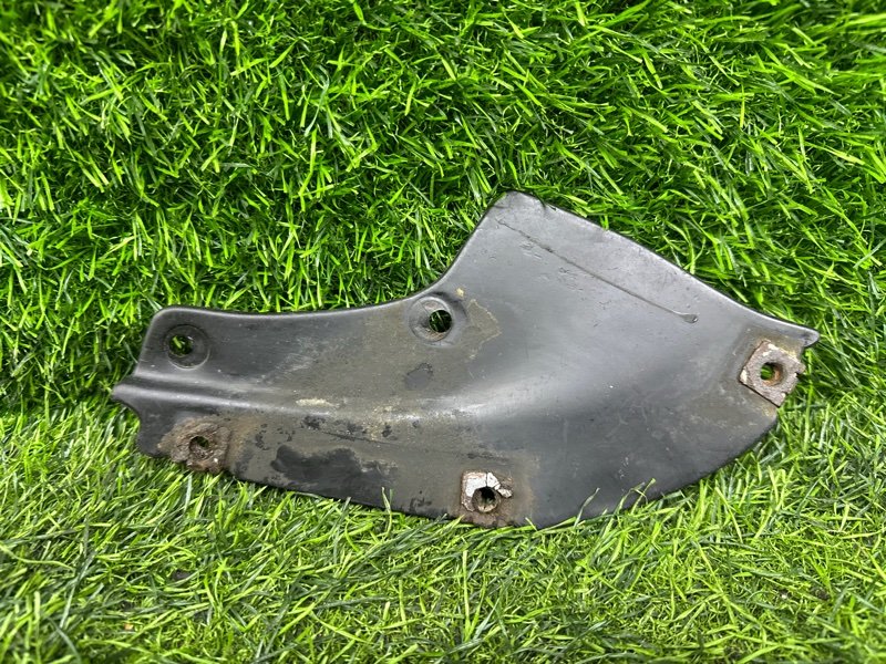 Подкрылок TOYOTA LAND CRUISER HDJ81 задний правый (б/у)