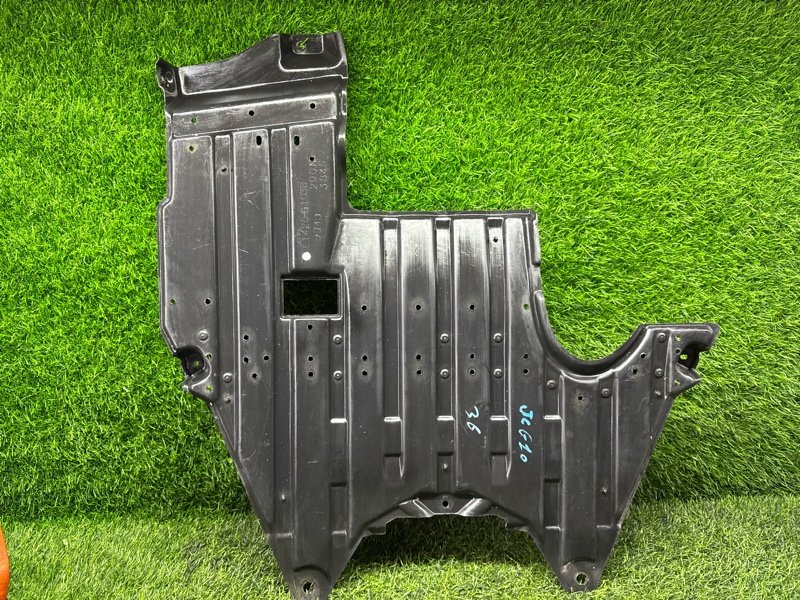 Защита ДВС Toyota Brevis JCG10 передняя (б/у)