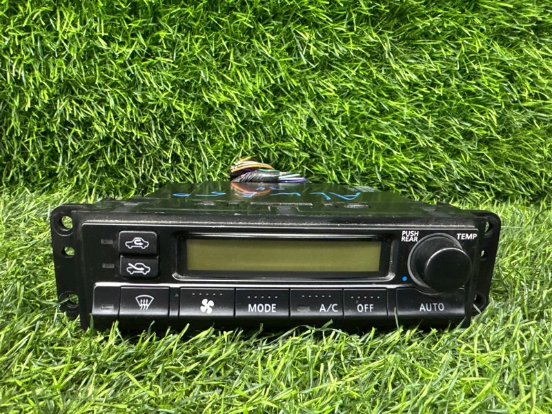 Блок климат-контроля Nissan ELGRAND ALWE50 VG33E 1998 (б/у)