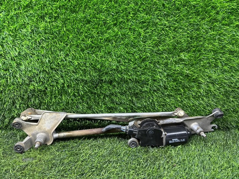 Мотор дворников Toyota PROGRES JCG10 передний (б/у)