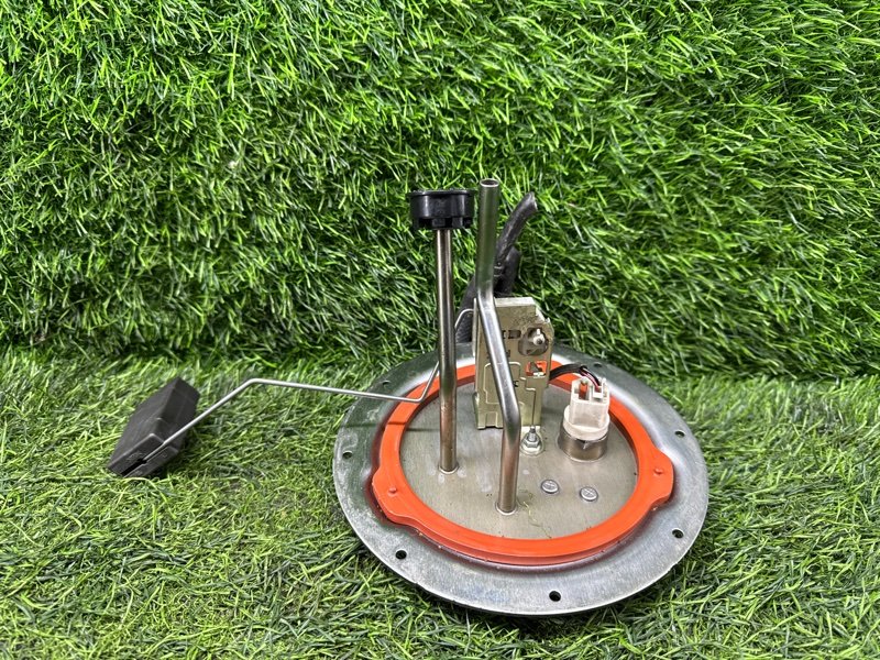 Датчик уровня топлива Mazda Axela BM2FS (б/у)