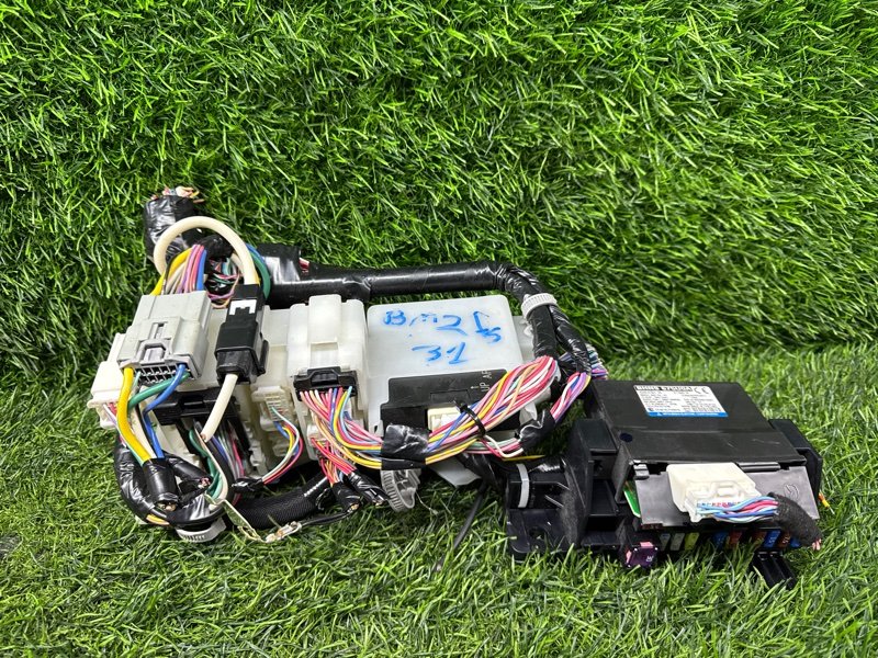 Блок предохранителей салона MAZDA AXELA BM2FS (б/у)