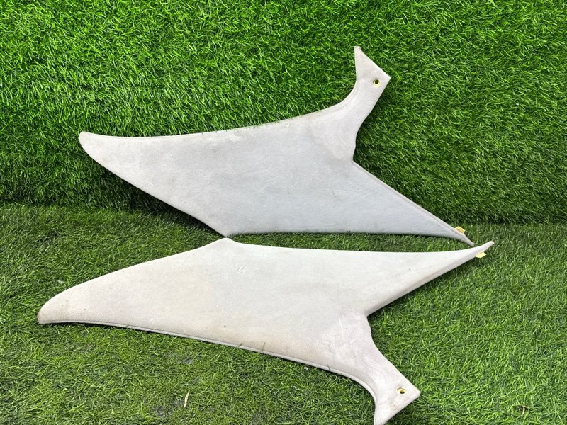 Обшивка стойки внутренняя ПАРА лево/право TOYOTA PROGRES JCG10 задняя (б/у)