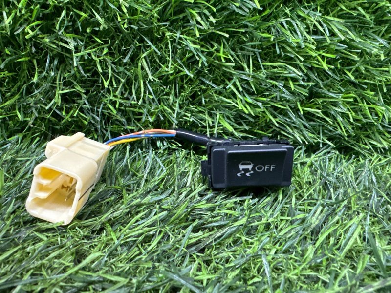 Кнопка отключения TRC SUBARU LEGACY BR9 (б/у)