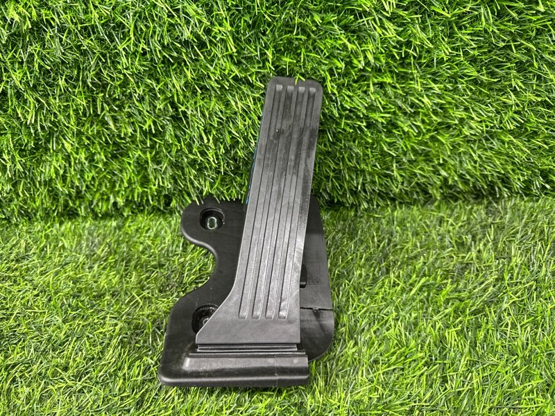 Педаль газа MAZDA AXELA BM2FS (б/у)