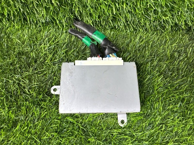 Блок системы старт-стоп Subaru Impreza GP6 (б/у)