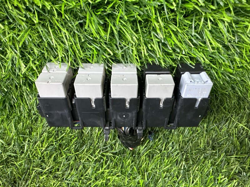 Блок предохранителей Subaru Impreza GP6 (б/у)