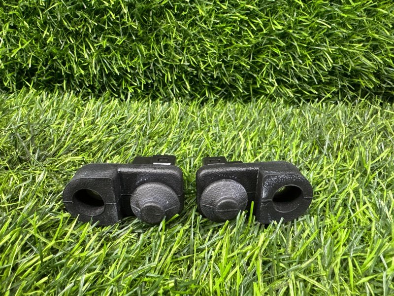 Концевик двери Subaru Impreza GP6 передний (б/у)