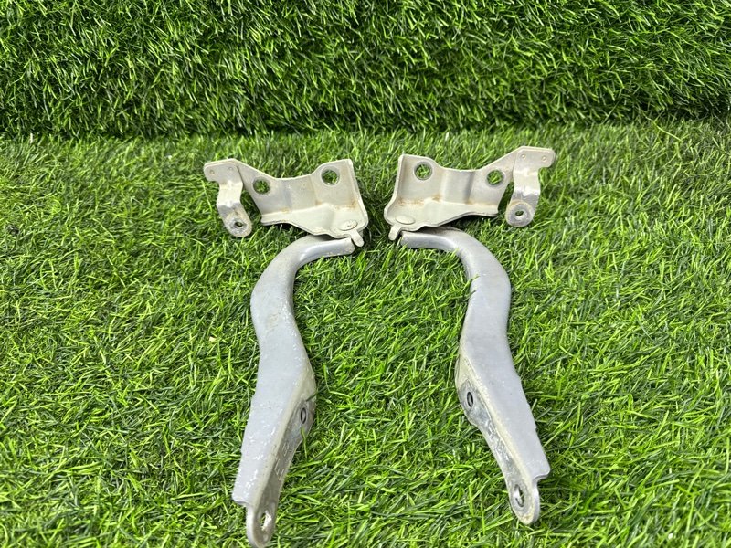 Петли капота ПАРА SUBARU LEGACY BR9 передние (б/у)