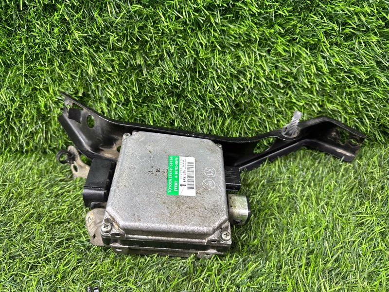 Блок управления рулевой рейкой Lexus LS460 USF40 (б/у)