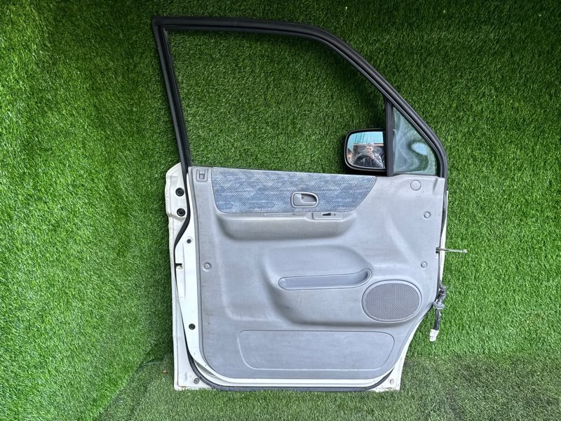 Обшивка двери Mazda Bongo Friendee SGLR передняя левая (б/у)