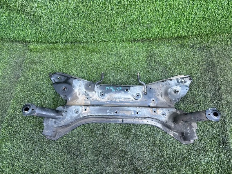 Балка под ДВС Suzuki Swift ZC11S передняя (б/у)